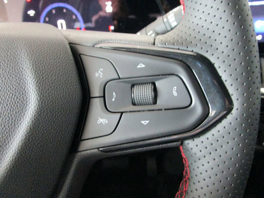 New 2026 Chevrolet Trax RS image 28