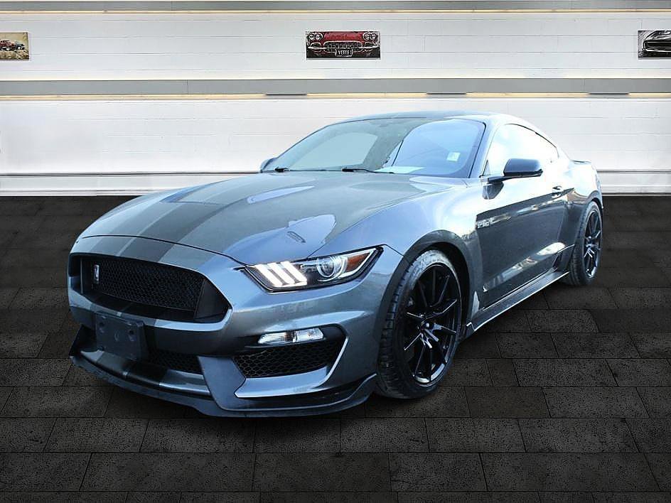 Used 2016 Ford Mustang Shelby GT350 w/ Track Package RWD image 3