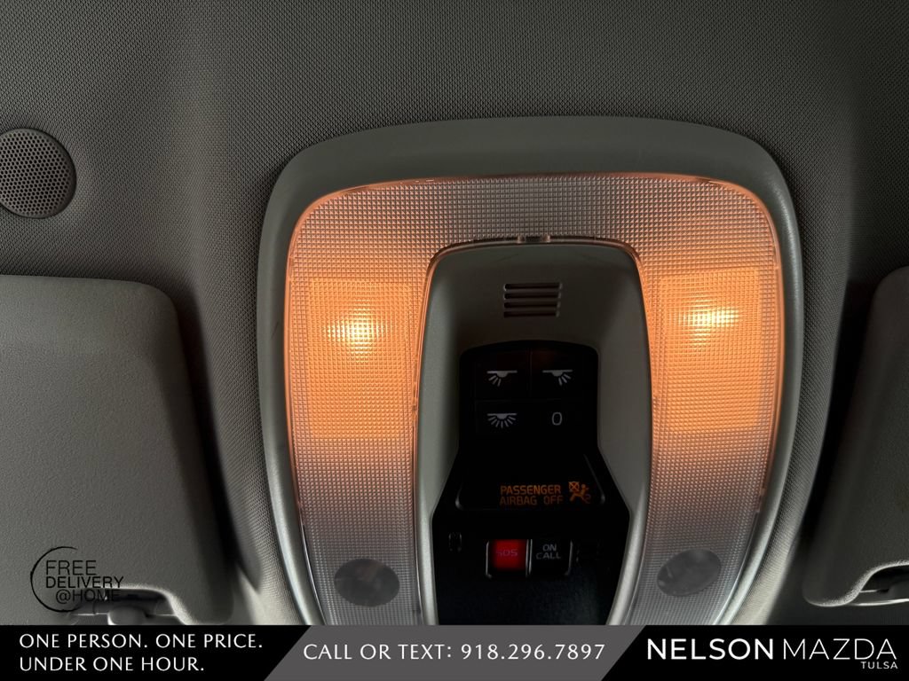 Used 2016 Volvo XC60 T5 w/ Proximity Package FWD image 32