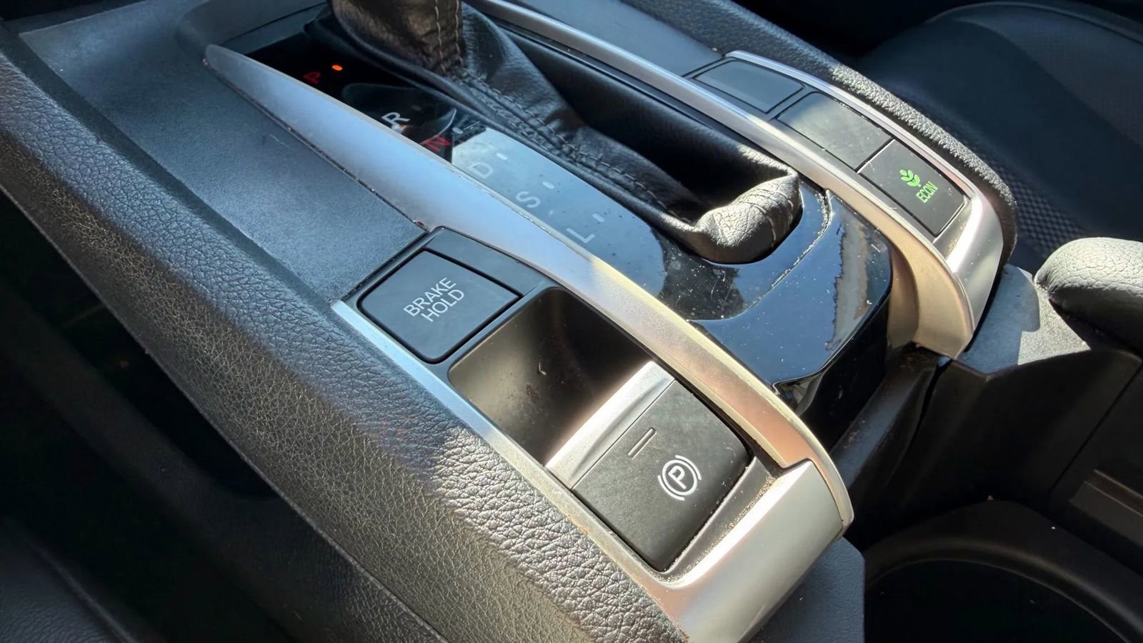 Used 2020 Honda Civic EX-L image 37