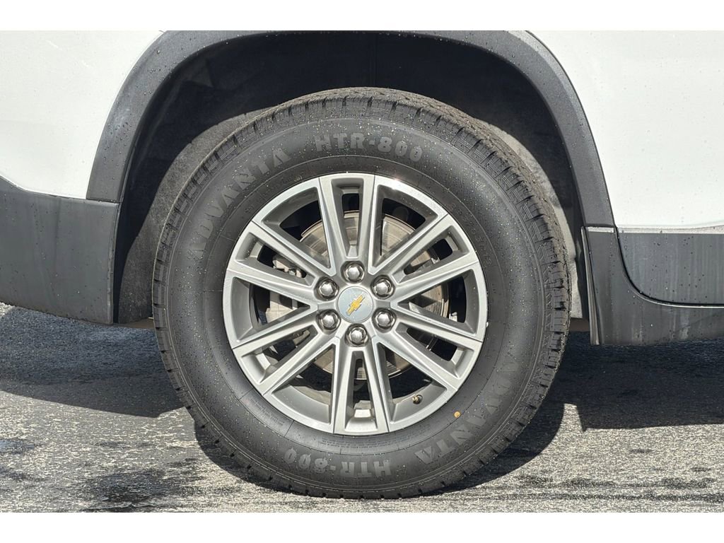 Used 2023 Chevrolet Traverse LT FWD image 33
