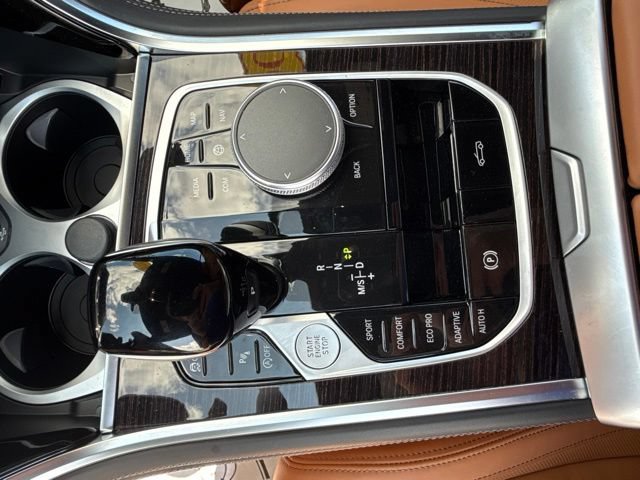 Used 2026 BMW M850i xDrive Convertible w/ M Sport Professional Package AWD/4WD image 25