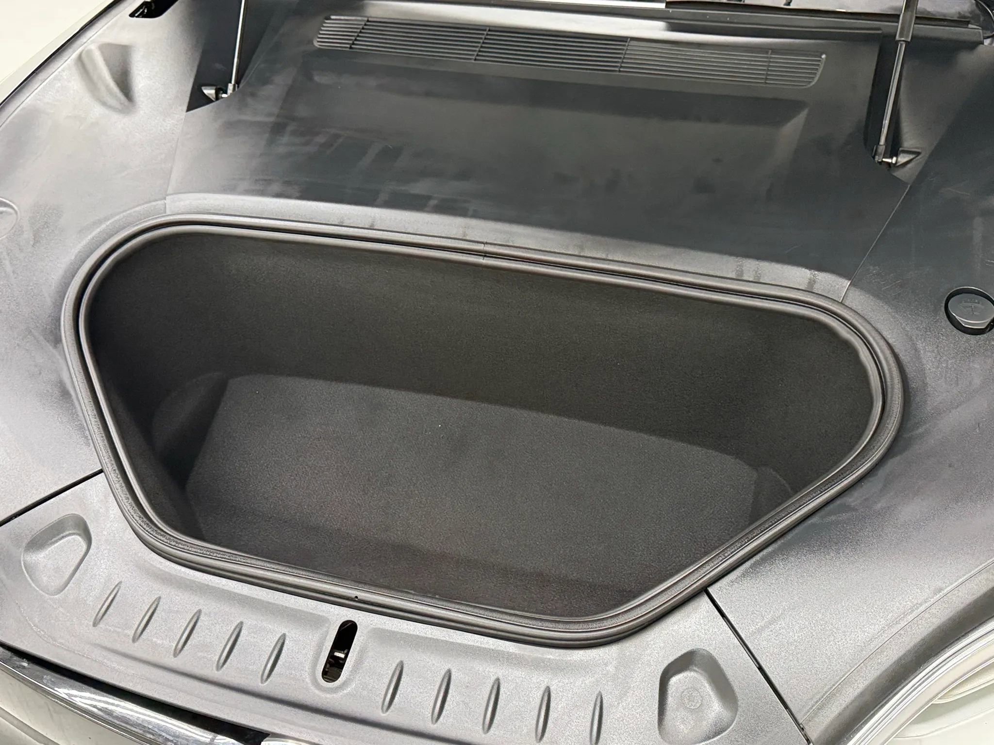 Used 2021 Tesla Model S Plaid image 43