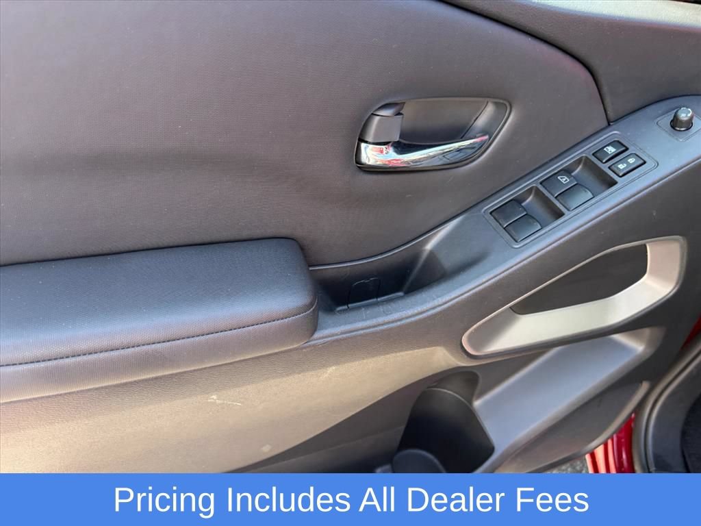 Used 2022 Nissan Frontier SV w/ Technology Package RWD image 24