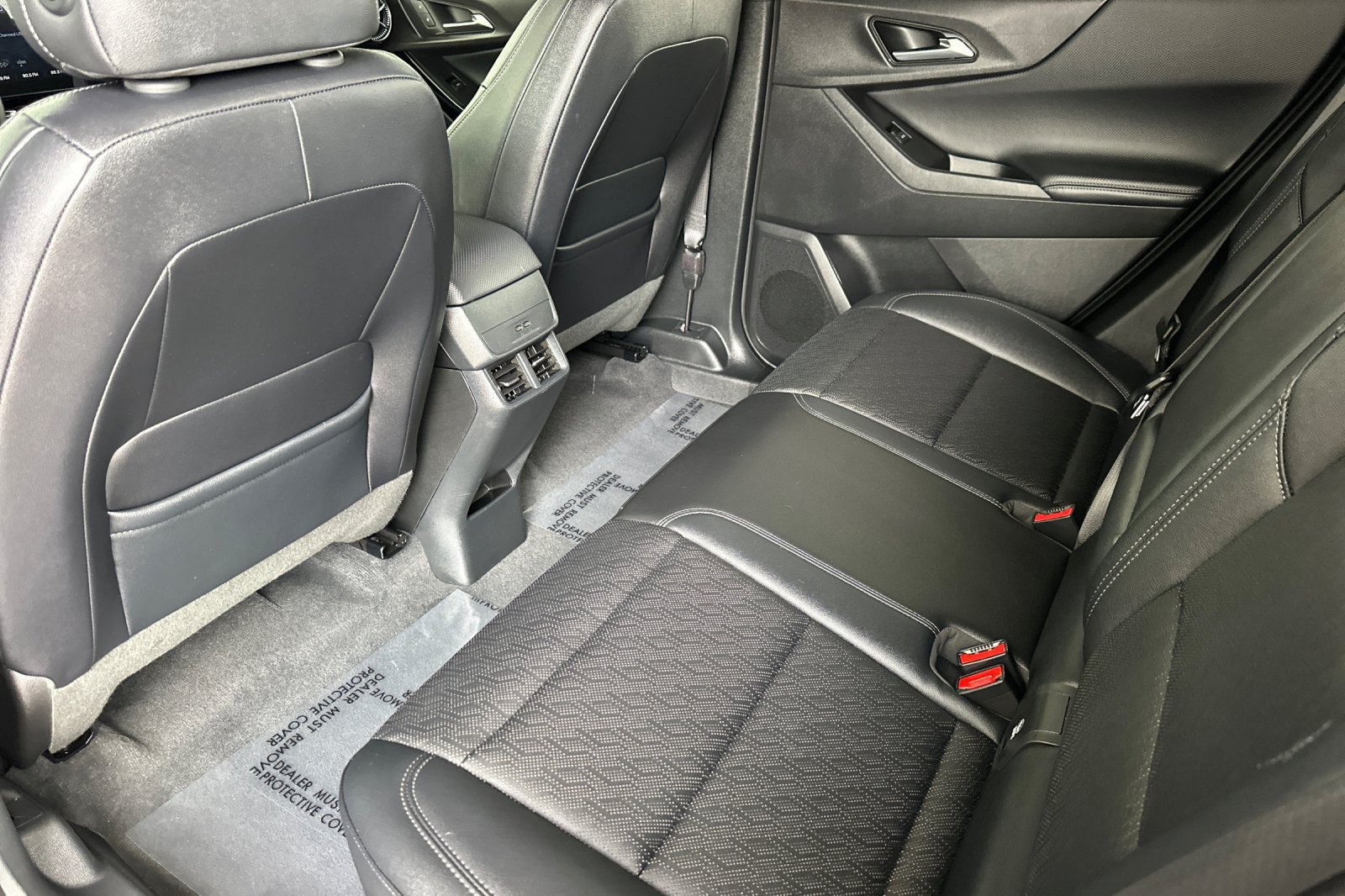 Certified 2026 Chevrolet Equinox LT w/ Convenience Package II AWD/4WD image 14