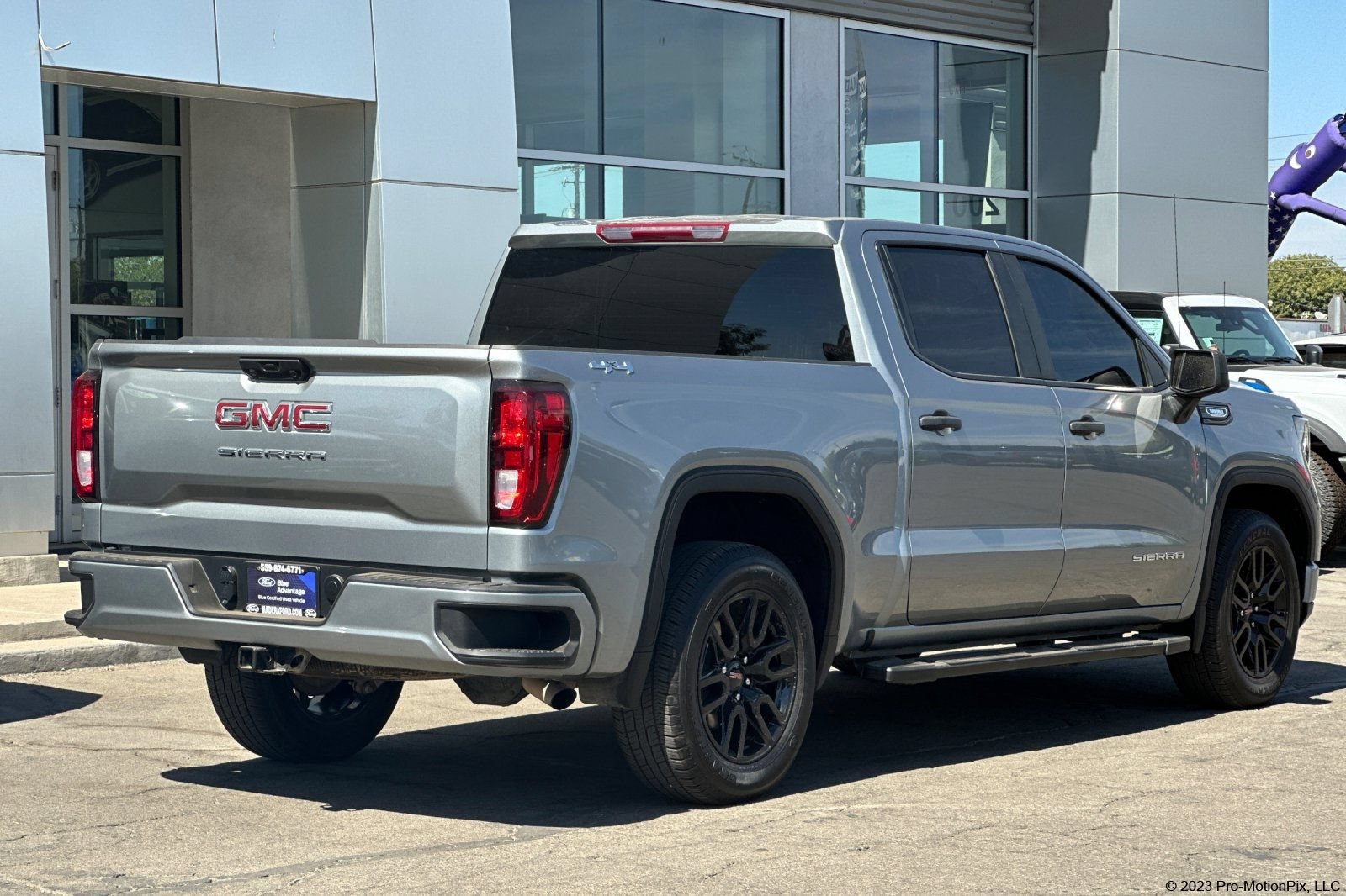Used 2025 GMC Sierra 1500 Pro w/ Graphite Edition AWD/4WD image 4