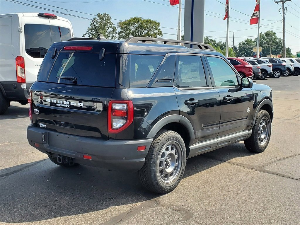 New 2024 Ford Bronco Sport Outer Banks image 5