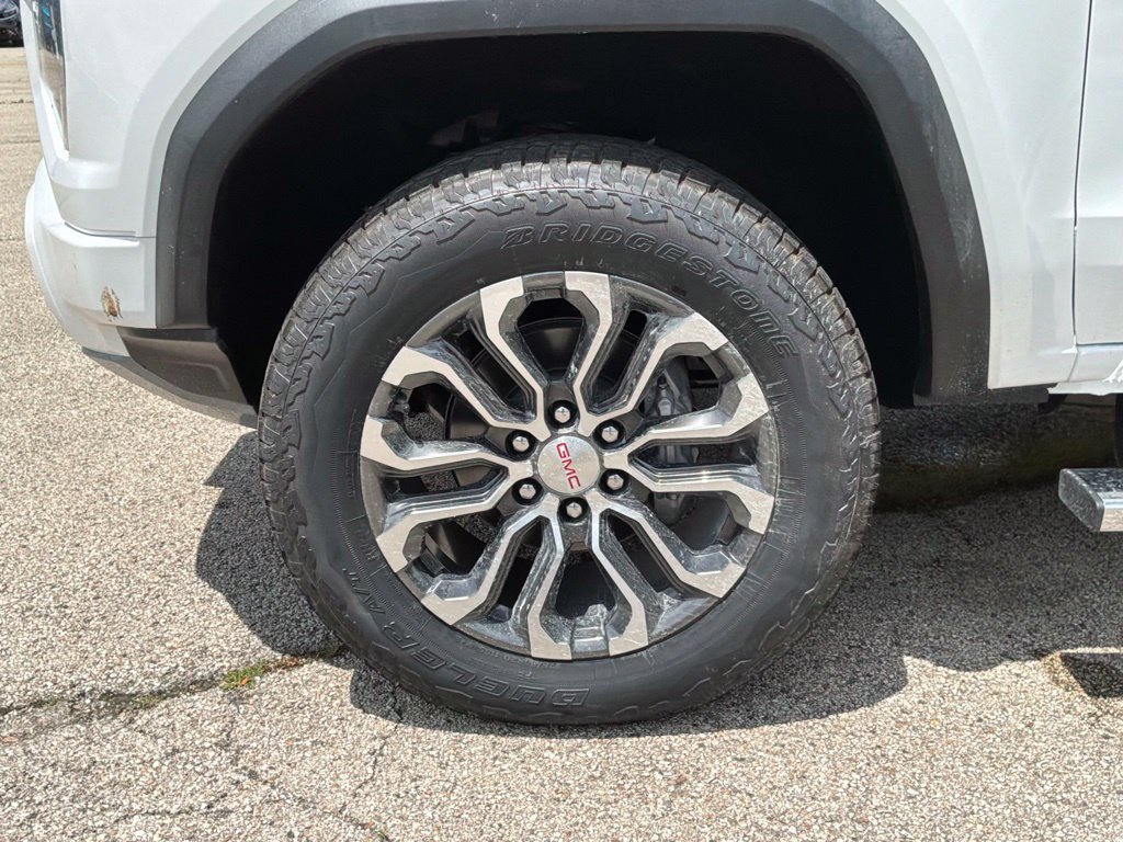 New 2026 GMC Canyon Denali AWD/4WD image 11
