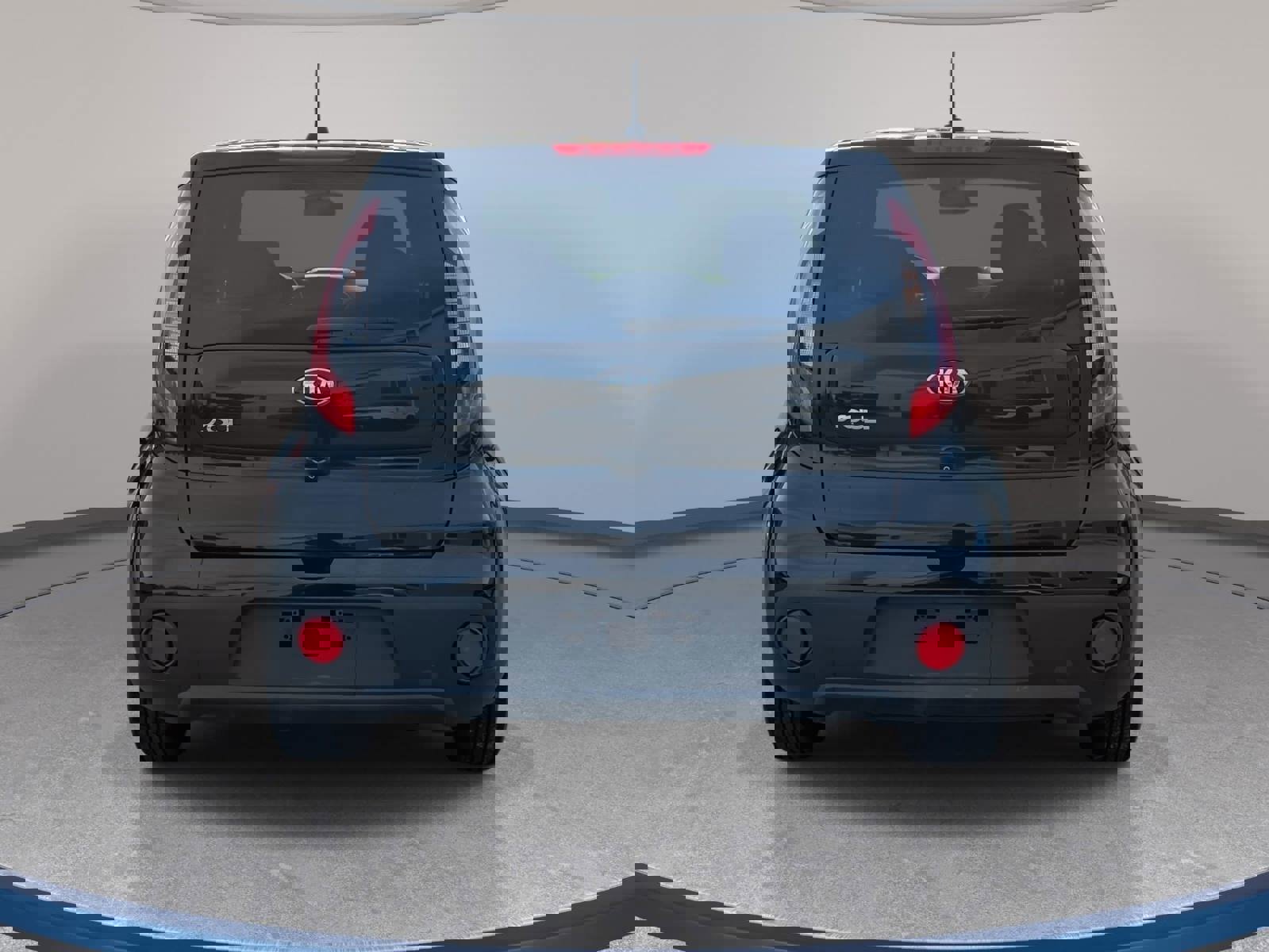 Used 2017 Kia Soul w/ Convenience Package image 6