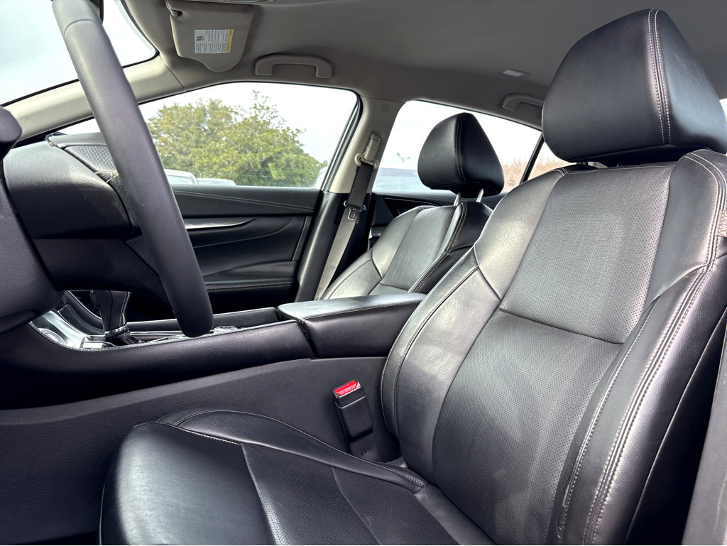 Used 2023 Nissan Maxima SV w/ Floor Mat Group image 17