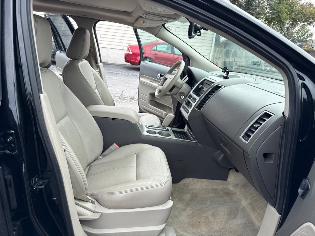 Used 2008 Ford Edge SEL FWD image 13