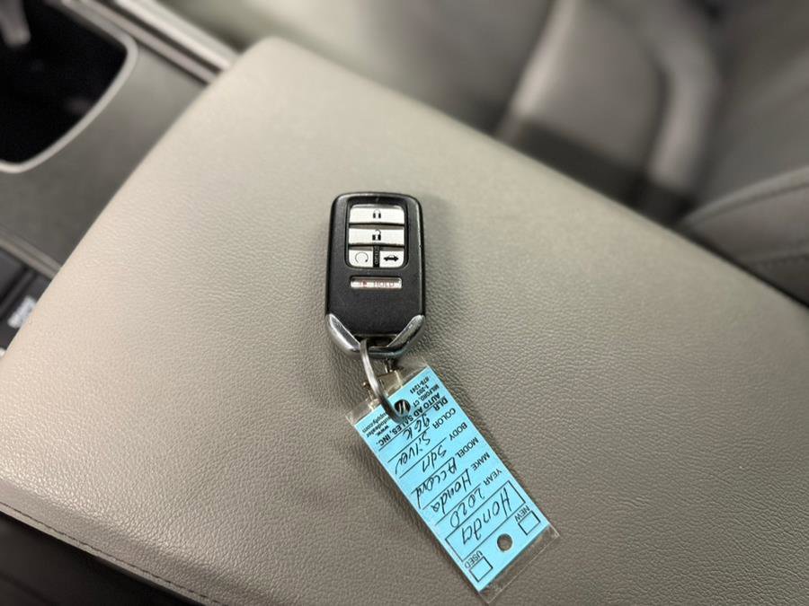 Used 2020 Honda Accord EX image 35