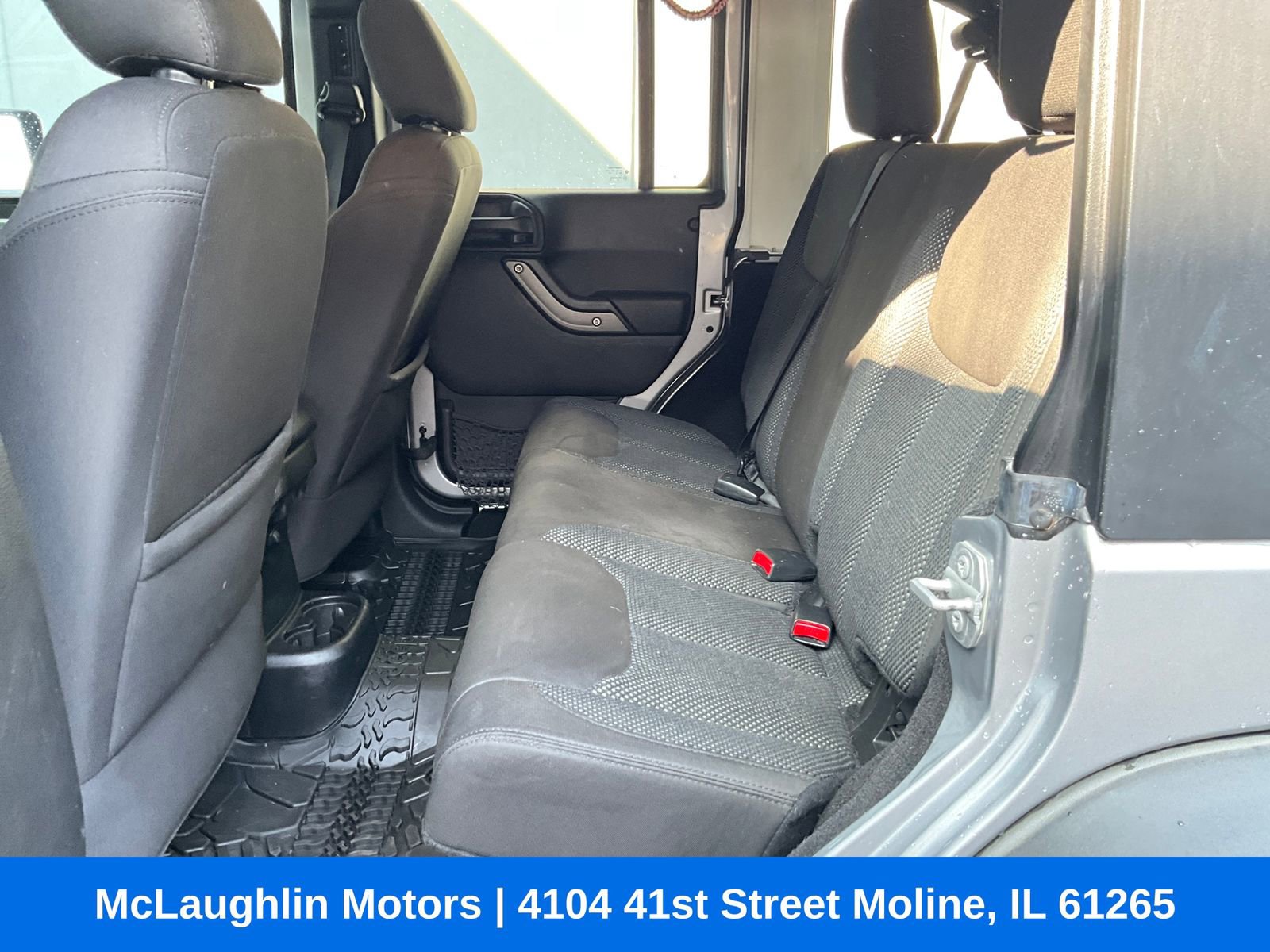 Used 2016 Jeep Wrangler Unlimited Sport AWD/4WD image 9
