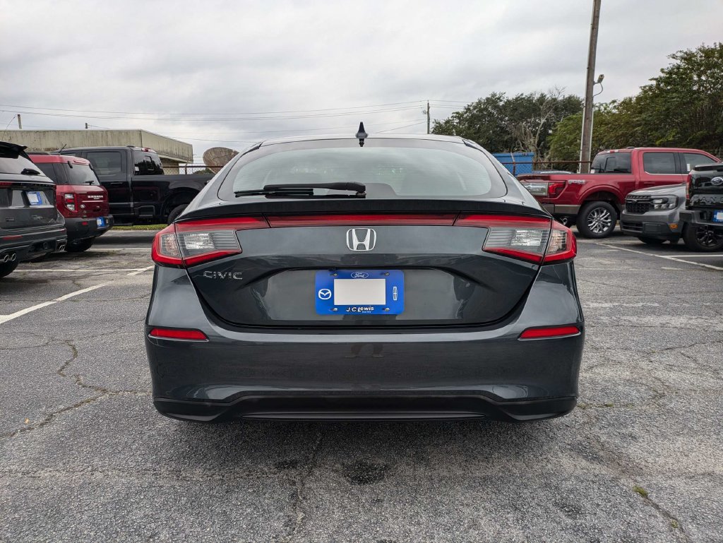 Used 2024 Honda Civic LX image 5