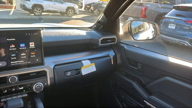 Used 2025 Toyota 4Runner TRD Off-Road Premium image 21