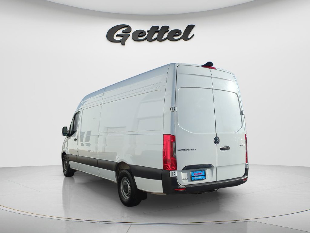 Used 2025 Mercedes-Benz Sprinter 2500 image 7