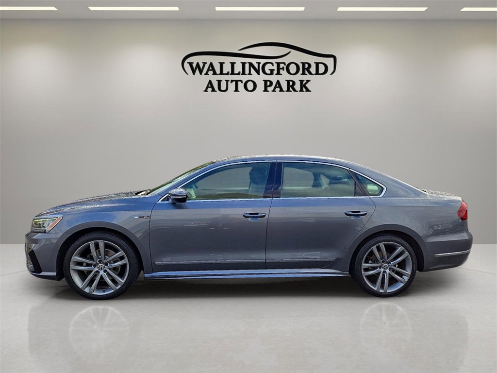Used 2019 Volkswagen Passat 2.0T SE R-Line image 7