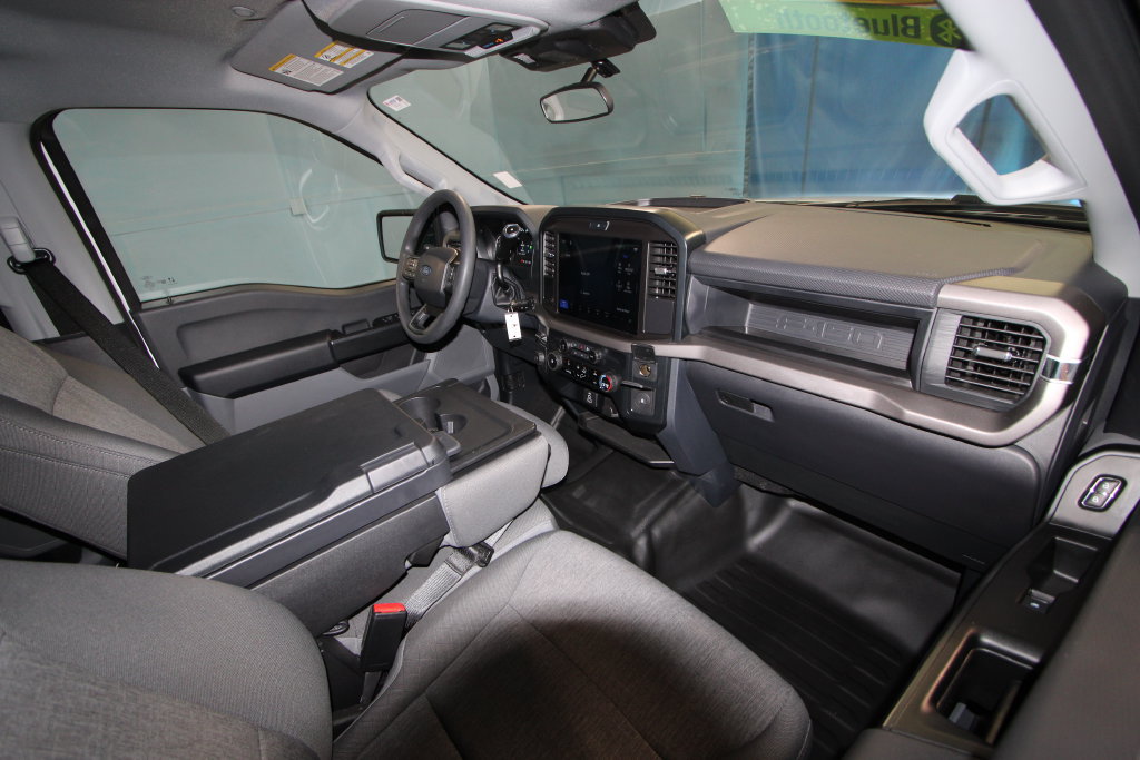 Used 2026 Ford F150 XL w/ Equipment Group 103A High RWD image 19