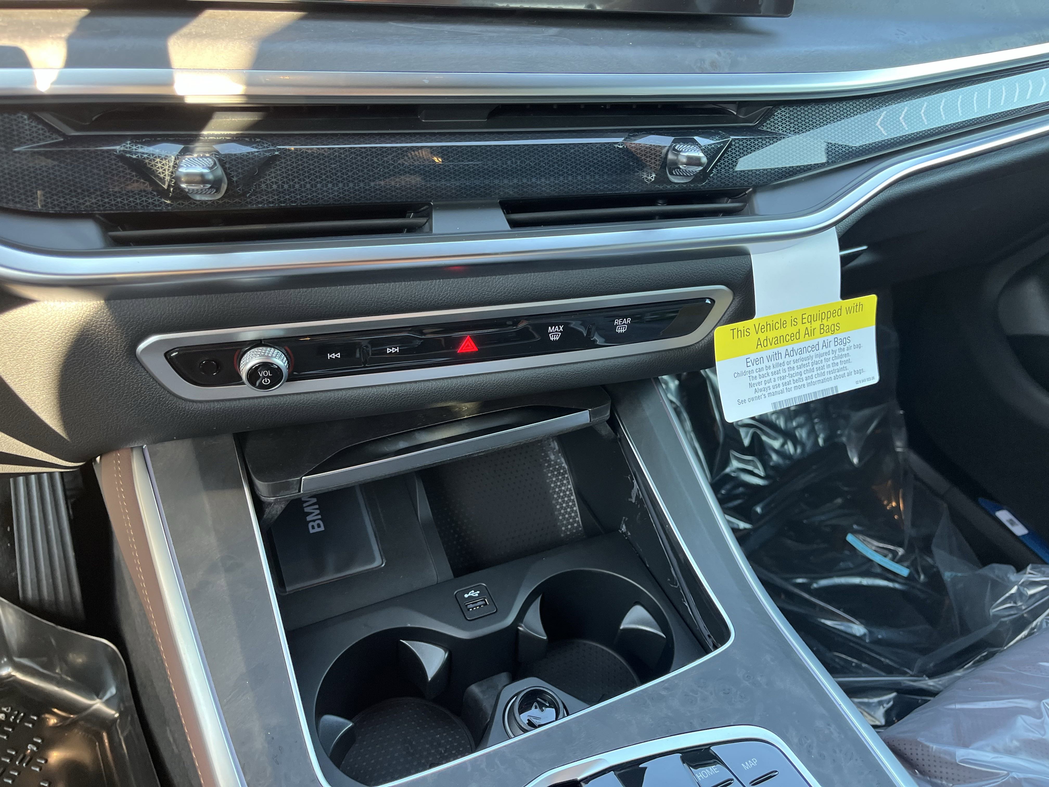 Used 2026 BMW X5 xDrive50e image 14