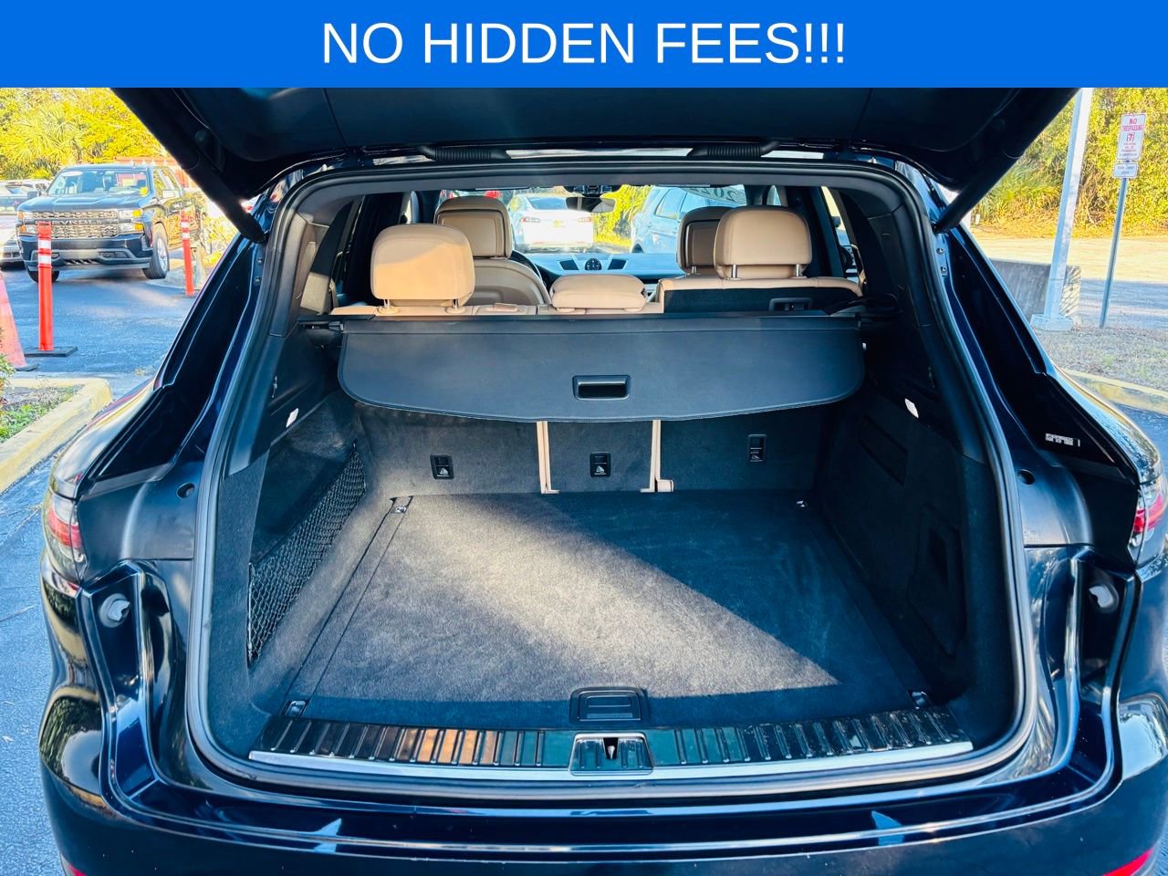 Used 2022 Porsche Cayenne Platinum Edition image 24