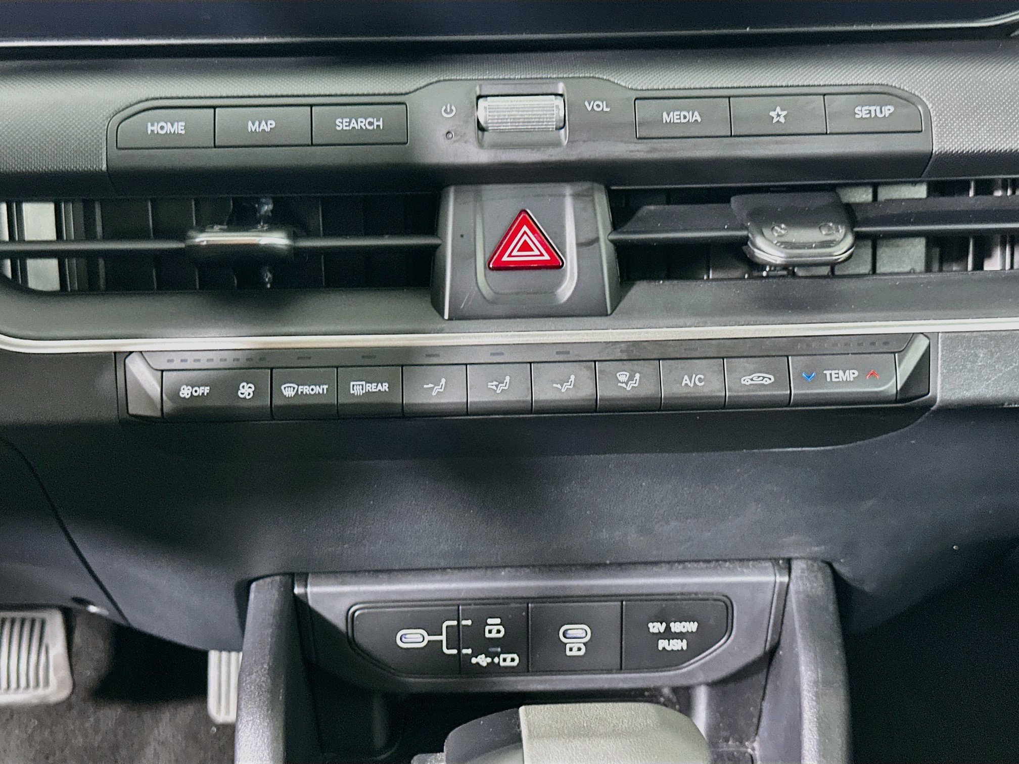 Used 2025 Kia K4 FWD image 24