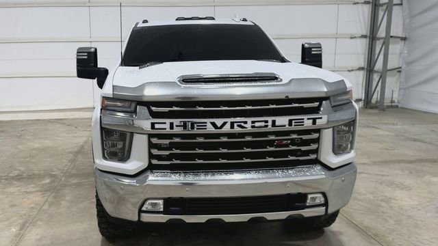 Used 2020 Chevrolet Silverado 2500 LTZ w/ LTZ Premium Package image 3