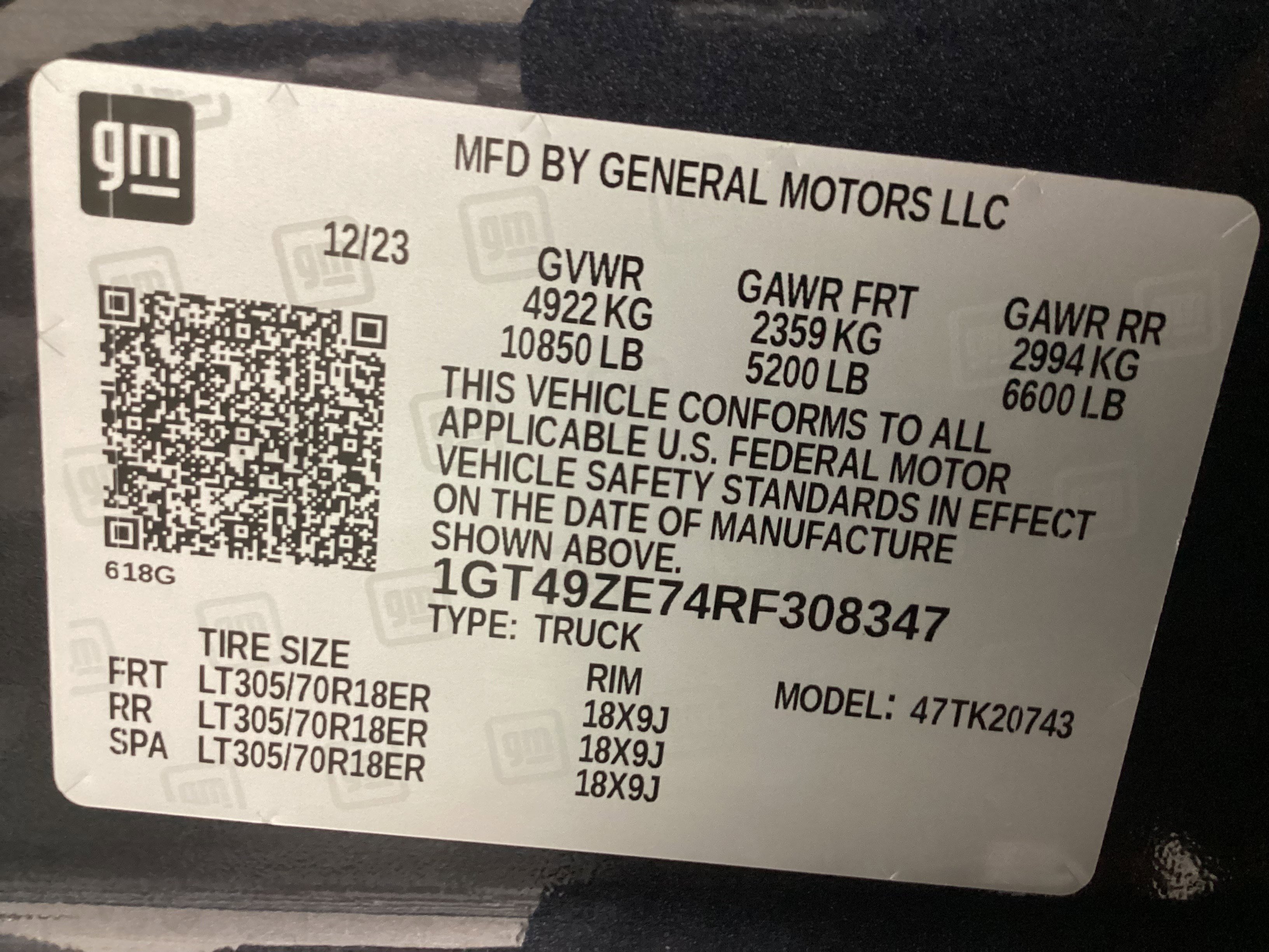 Used 2024 GMC Sierra 2500 AT4X image 26