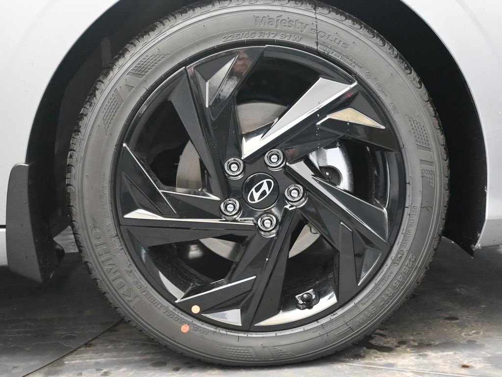 New 2026 Hyundai Elantra Sport image 11