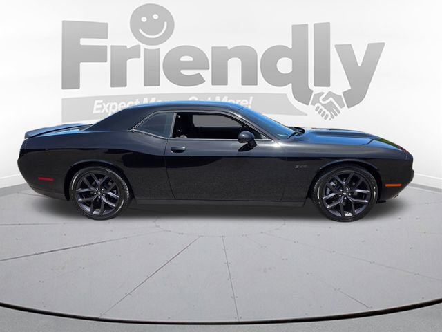 Used 2023 Dodge Challenger R/T w/ Blacktop Package RWD image 4