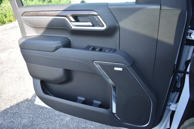 New 2026 Chevrolet Silverado 1500 LT Trail Boss w/ Convenience Package II AWD/4WD image 38