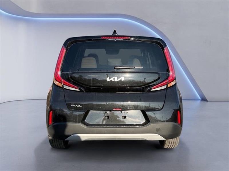 New 2025 Kia Soul LX video 4