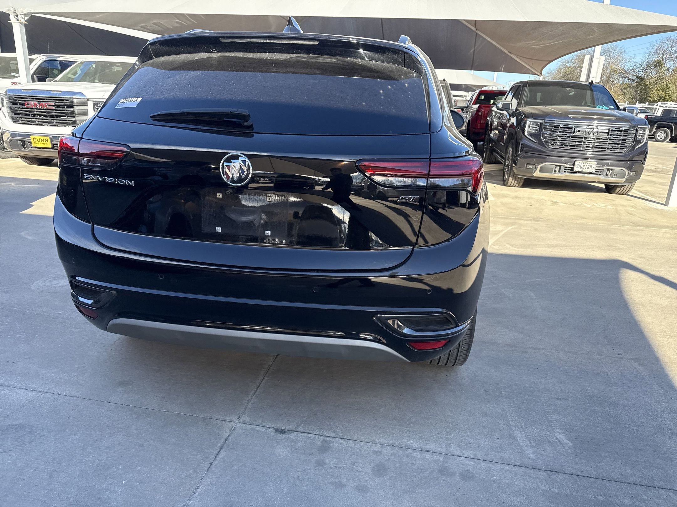 Used 2021 Buick Envision Essence w/ Technology Package I image 4