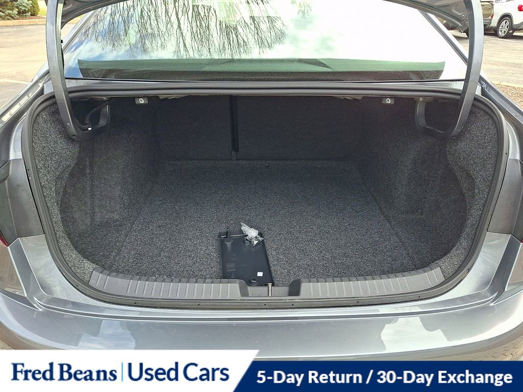 Certified 2024 Volkswagen Jetta Sport image 32