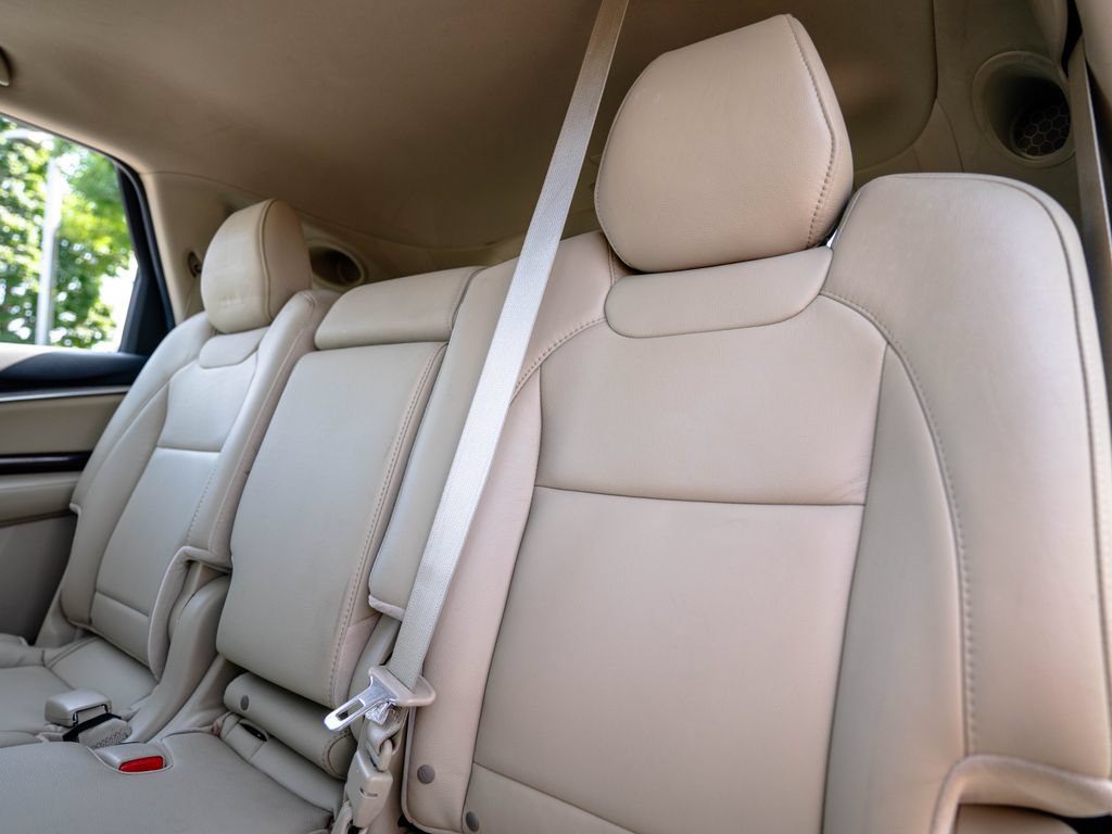 Used 2015 Acura MDX w/ Technology Package AWD/4WD image 38