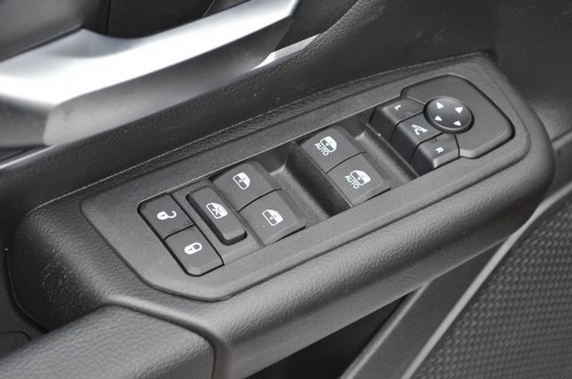 New 2026 RAM 1500 Express AWD/4WD image 13