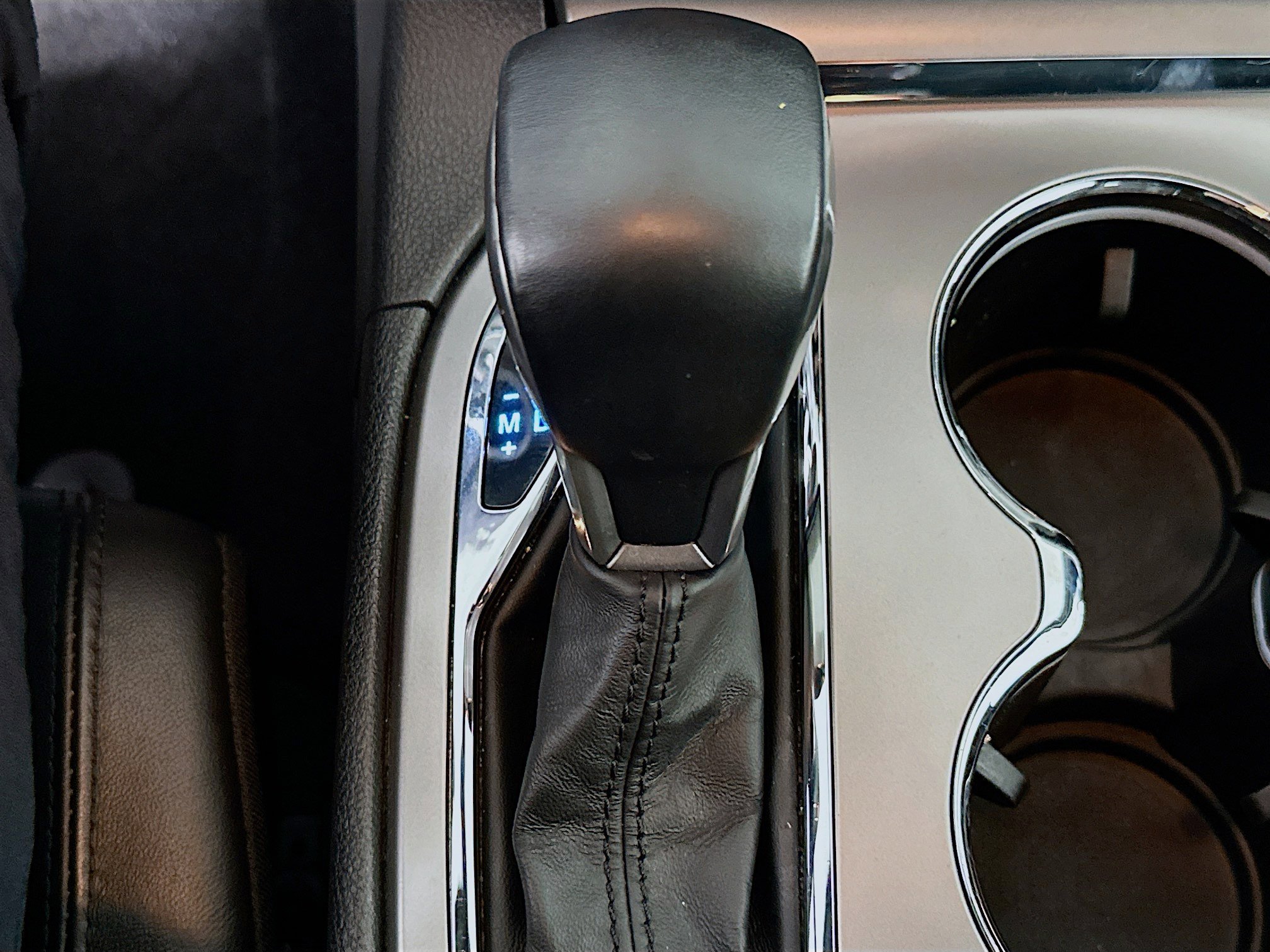 Used 2022 Jeep Grand Cherokee Limited image 25