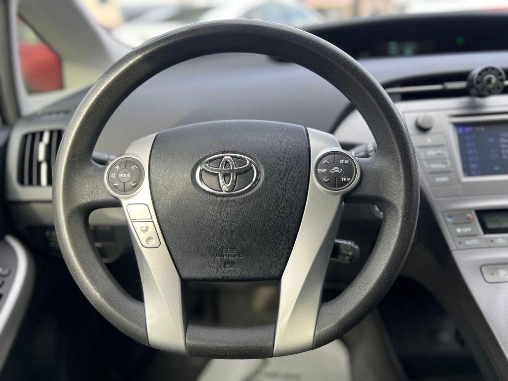Used 2015 Toyota Prius Two image 29