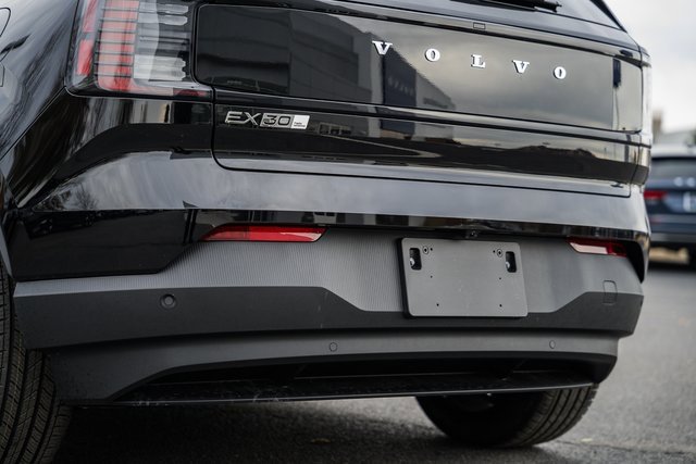 New 2026 Volvo EX30 Plus image 9