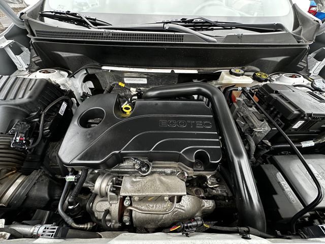 Used 2023 Chevrolet Equinox LT image 31