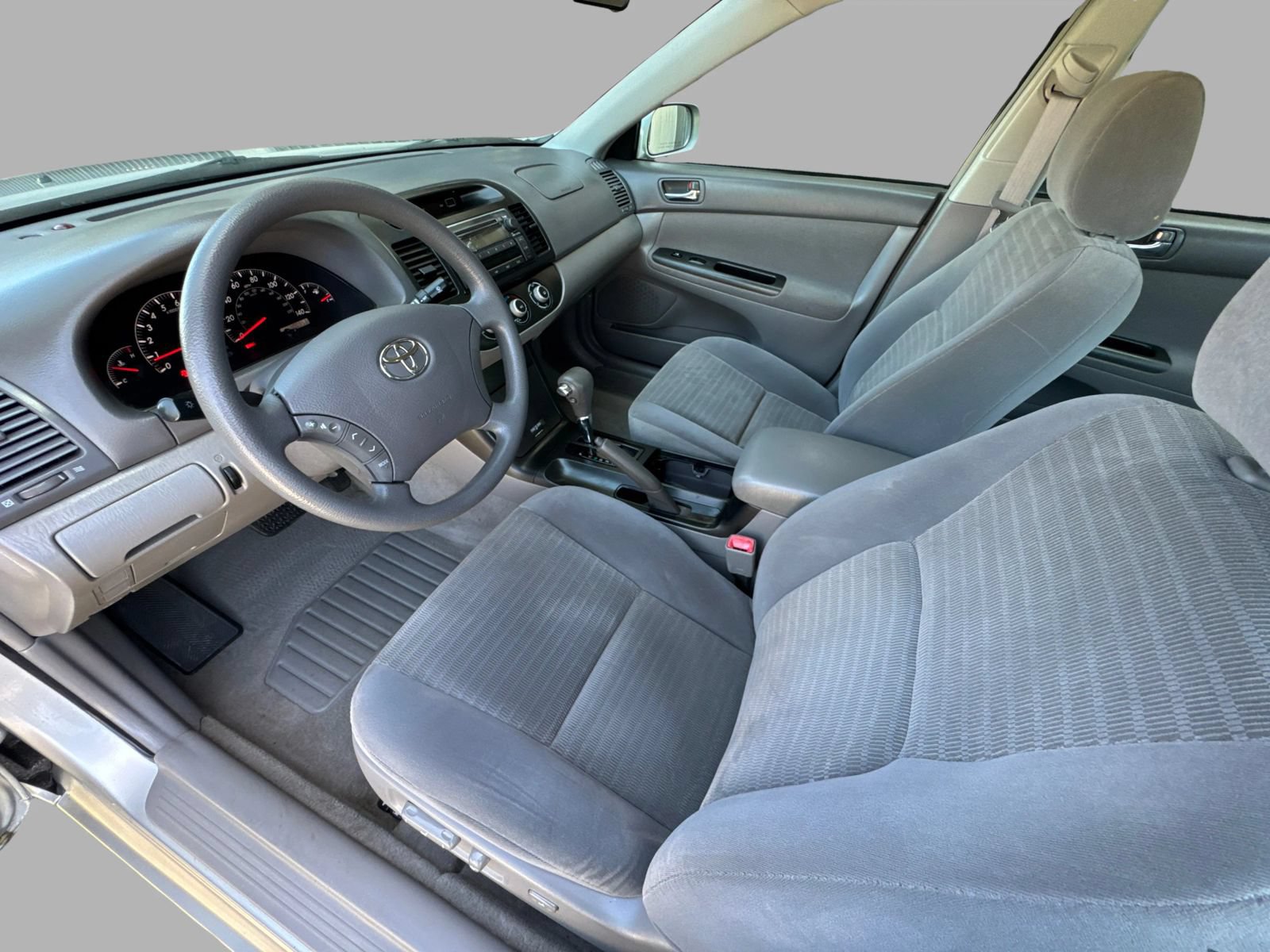 Used 2005 Toyota Camry LE FWD image 22