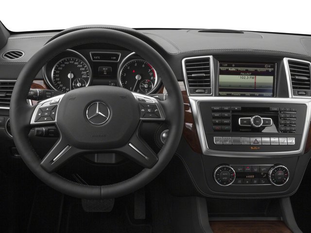 Used 2016 Mercedes-Benz GL 550 4MATIC image 6