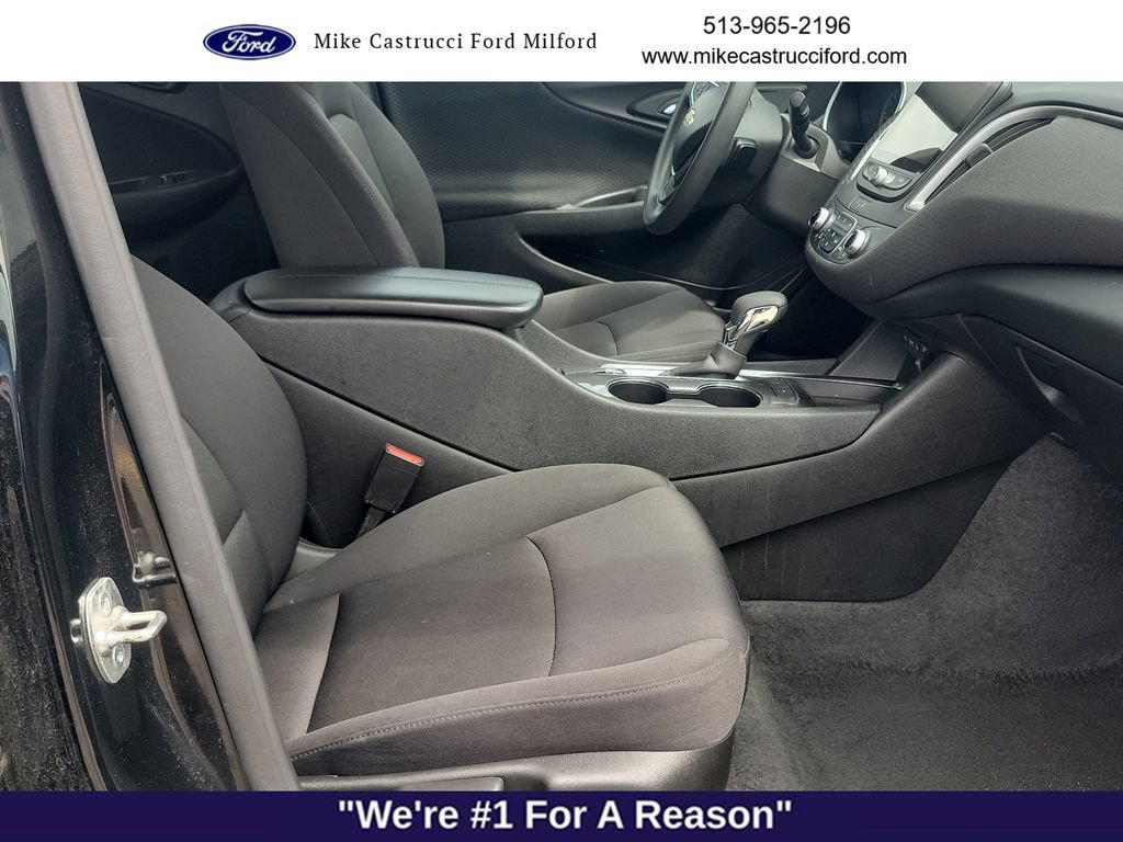Used 2025 Chevrolet Malibu LT FWD image 28