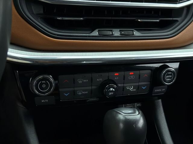 Used 2024 Jeep Compass Limited AWD/4WD image 22