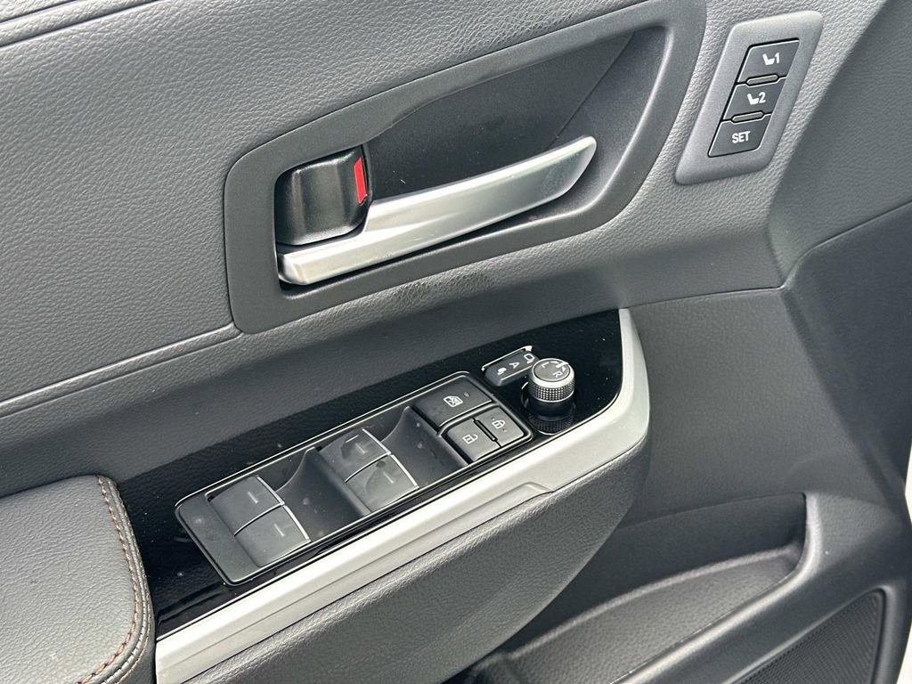 New 2026 Toyota Sienna Platinum AWD/4WD image 16