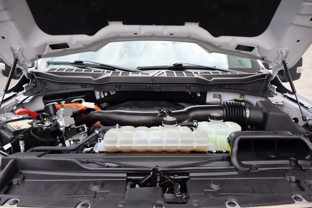 Used 2023 Ford F150 Lariat w/ Equipment Group 502A High image 38