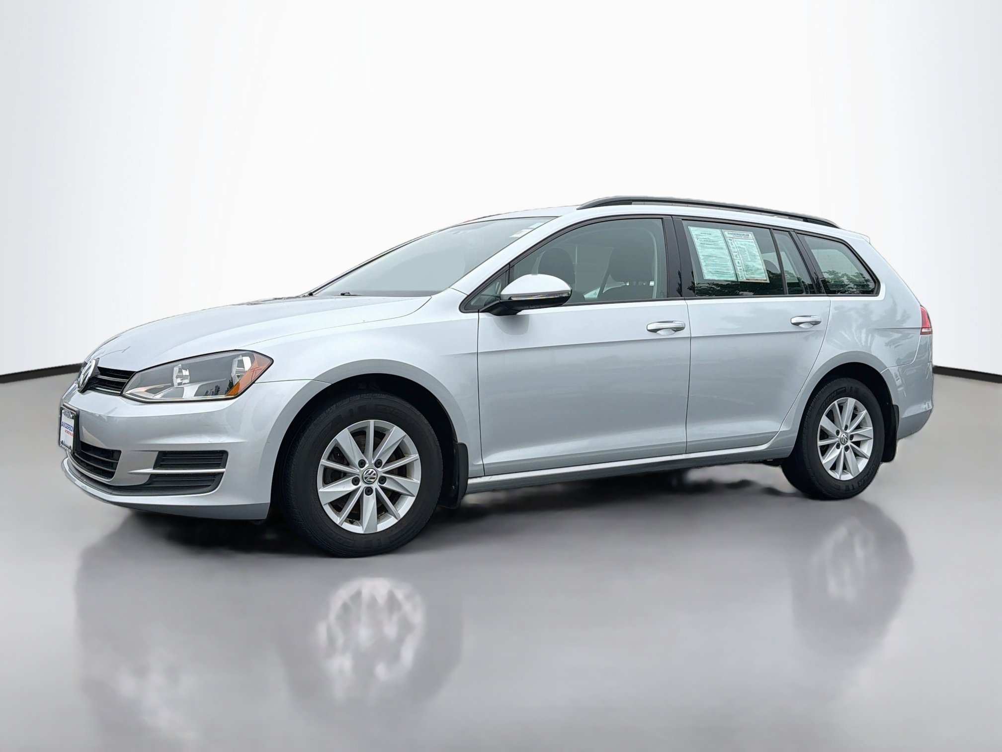 Used 2016 Volkswagen Golf S FWD image 8