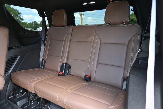 Used 2024 Chevrolet Tahoe High Country AWD/4WD image 25