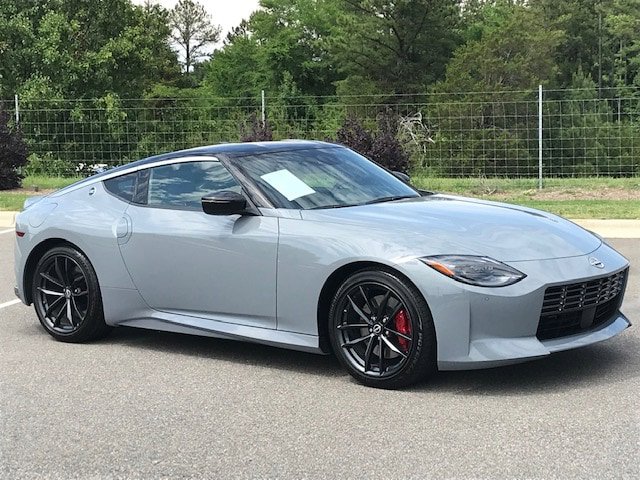Used 2024 Nissan Z Performance w/ Floor Mat Package RWD video 2