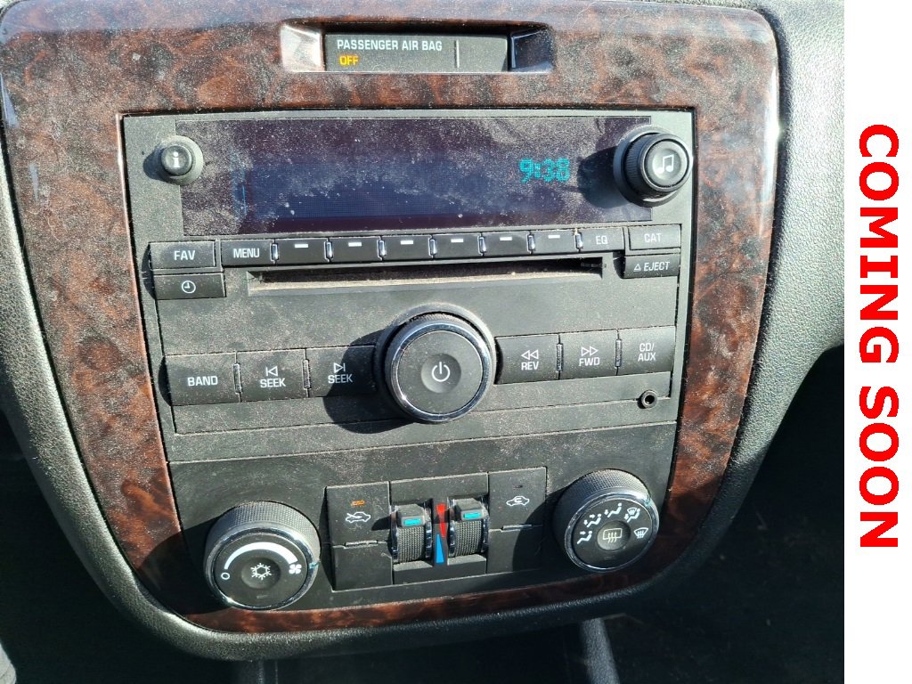 Used 2015 Chevrolet Impala LT w/ LT Sunroof Package image 11