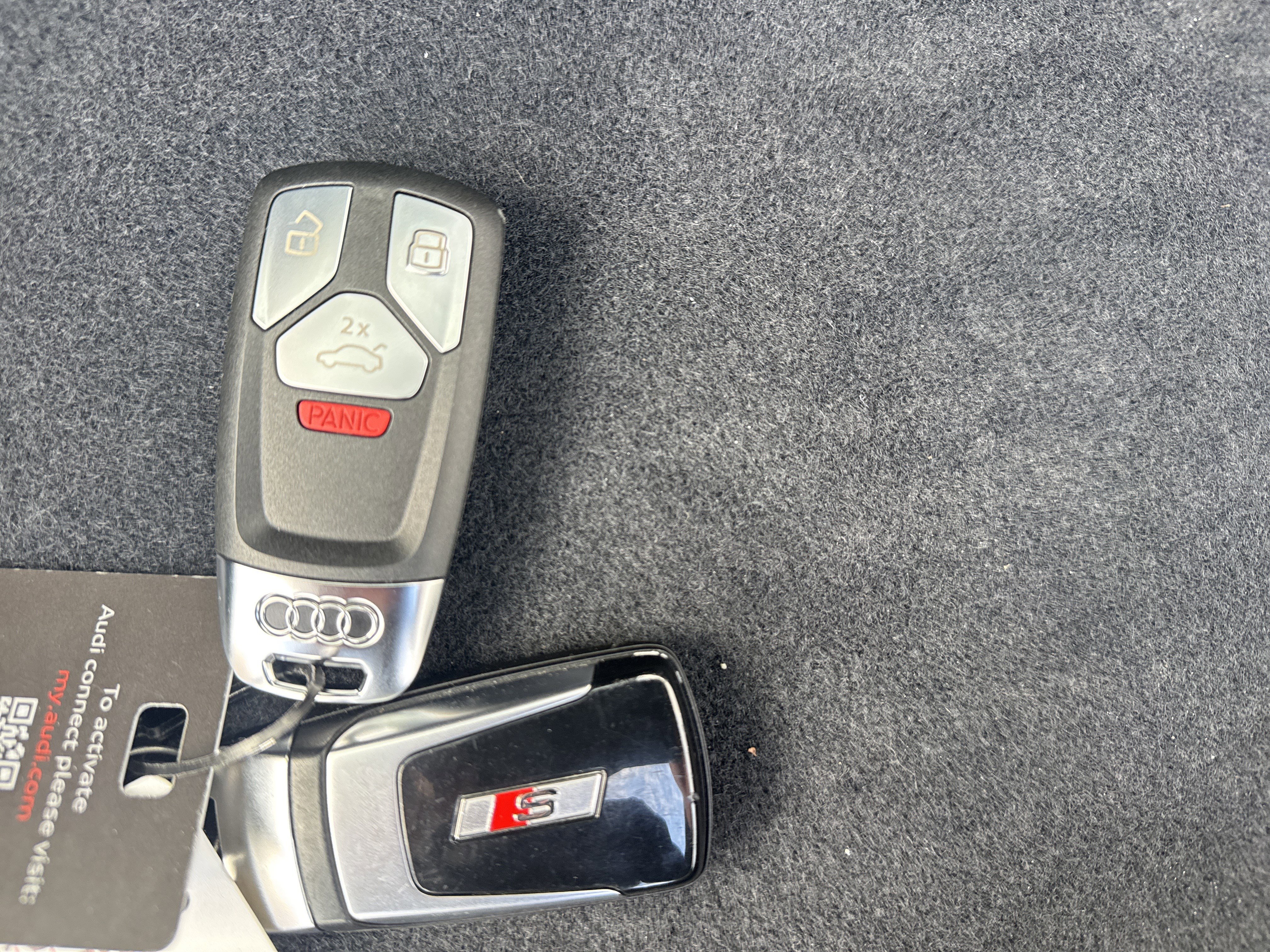 Used 2024 Audi SQ5 Premium Plus w/ Premium Plus Package image 28